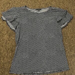 Short sleeve Adrianna Pappell blue and white blouse size M